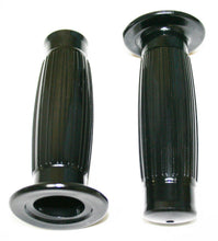 Charger l'image dans la galerie, Gran Tourismo Closed End Grips - 1" for Honda CB motorcycles