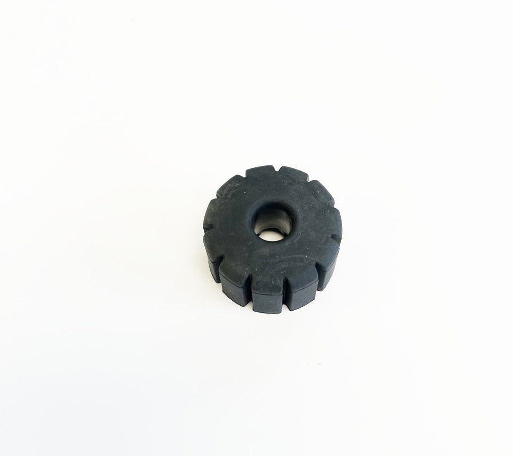 Honda CB front fuel tank rubber cushion 17611-KE8-000 image 3