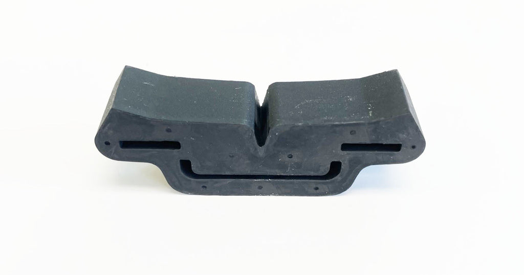 Honda CB175K rear fuel tank rubber holder 17613-246-000 image 2