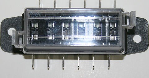 Universal motorcycle 6-way fuse block for mini plug in fuses