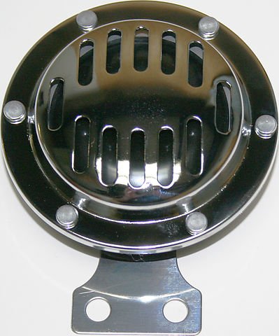 Universal motorcycle classic chrome horn 12 volt