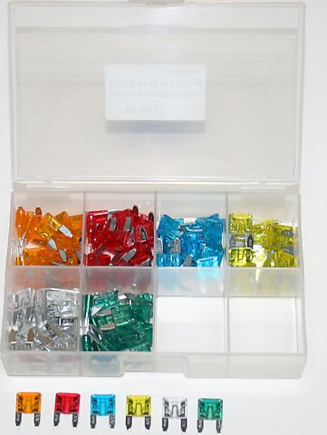 Universal motorcycle deluxe 120PC. mini blade fuse set