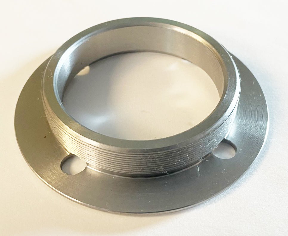Honda CB550F CB550K CB500K rear wheel bearing retainer (left) 41231-323-020