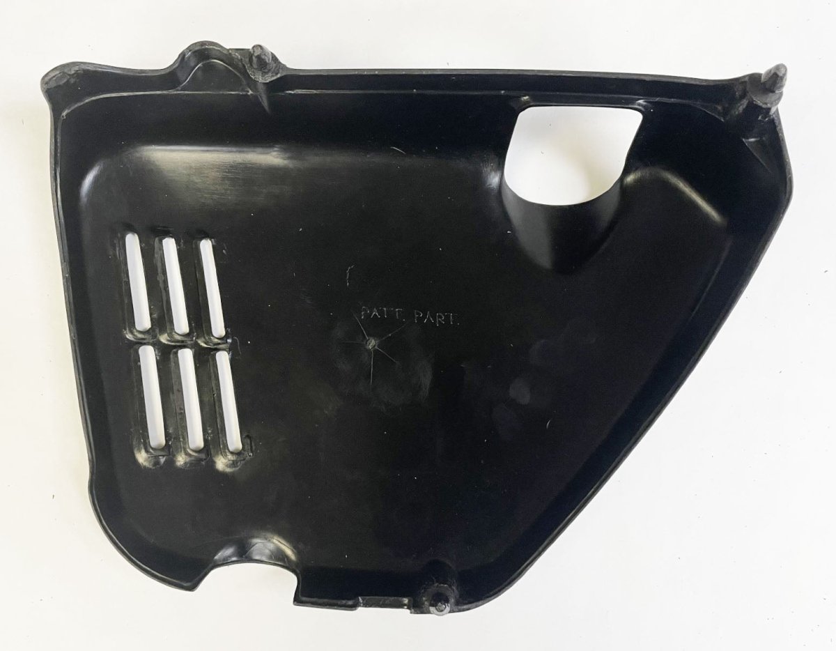 Honda CB750K right side stock type side cover CB750K (1969-70) 83700-300-020
