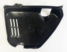 Charger l'image dans la galerie, Honda CB750K right side stock type side cover CB750K (1969-70) 83700-300-020