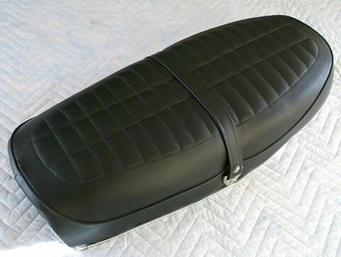 Honda CB750K seat cover replacement