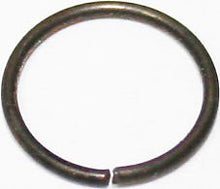 Load image into Gallery viewer, Honda CB750 CB450 CB400 CB360 CB77 valve guide clip 12211-250-310