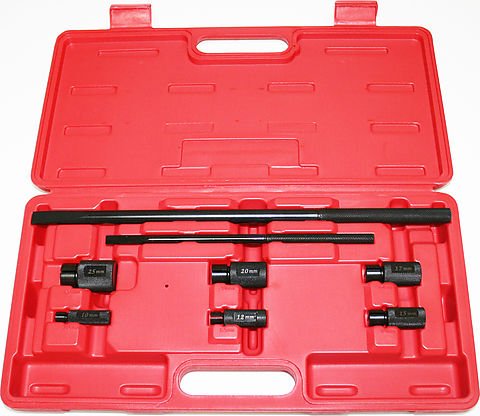 Universal motorcycle wheel bearing remover set