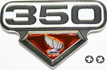 Charger l&#39;image dans la galerie, Side Cover Emblem ~ Right Side 48-9503