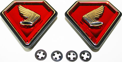 Side Cover Emblem Set 1971-76K ~ Red